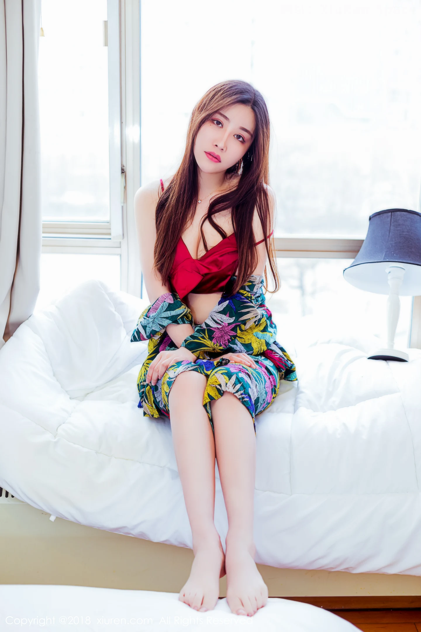 图片[5]-[XiuRen秀人网]VOL.959 嫩模美昕Yumi吊带牛仔连身裙秀滑嫩肌肤完美身材性感写真83P-秀人网官方网站